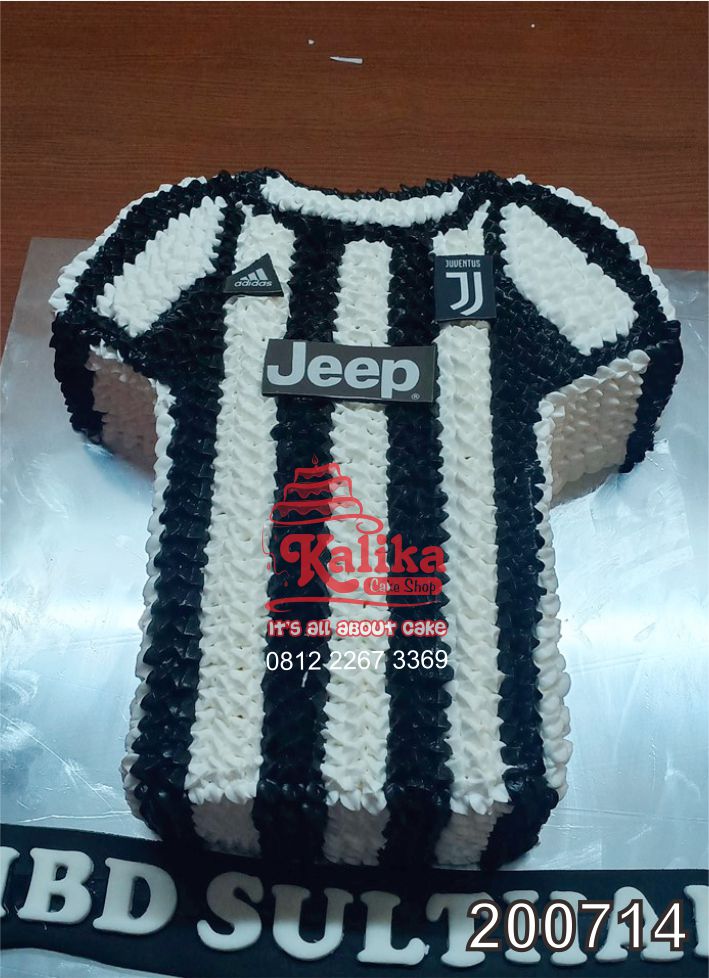 Detail Gambar Kue Ulang Tahun Juventus Nomer 42