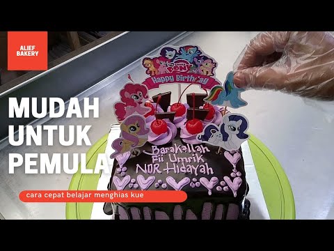 Detail Gambar Kue Ulang Tahun Karakter Kuda Poni Nomer 46