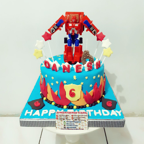 Detail Gambar Kue Ulang Tahun Karakter Robot Nomer 57