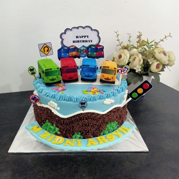 Detail Gambar Kue Ulang Tahun Karakter Tayo Nomer 19