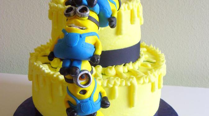 Detail Gambar Kue Ulang Tahun Minion Nomer 28