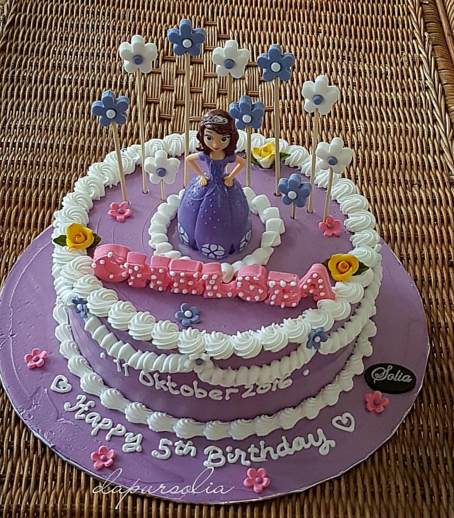 Detail Gambar Kue Ulang Tahun Princess Nomer 12