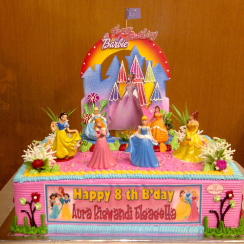 Detail Gambar Kue Ulang Tahun Princess Nomer 28