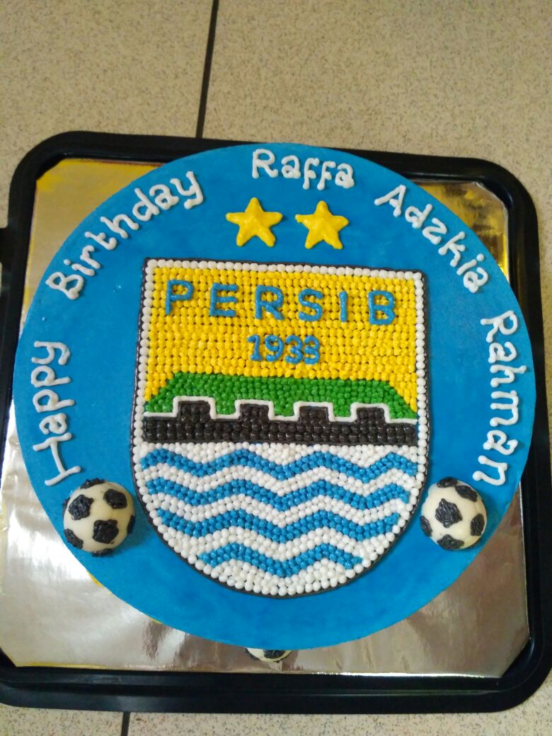 Detail Gambar Kue Ulang Tahun Tema Persib Nomer 44