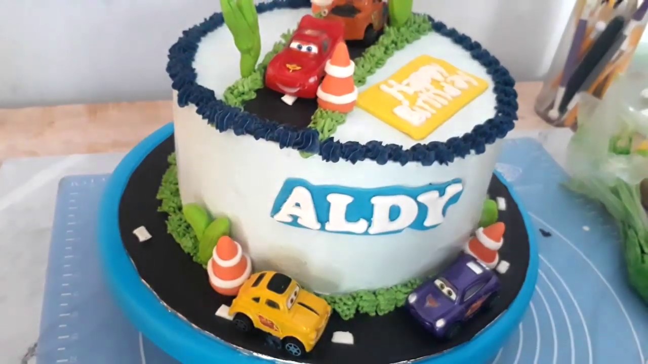 Detail Gambar Kue Ulang Tahun Untuk Anak Laki Laki Nomer 32