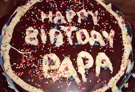 Detail Gambar Kue Ulang Tahun Untuk Papa Nomer 30