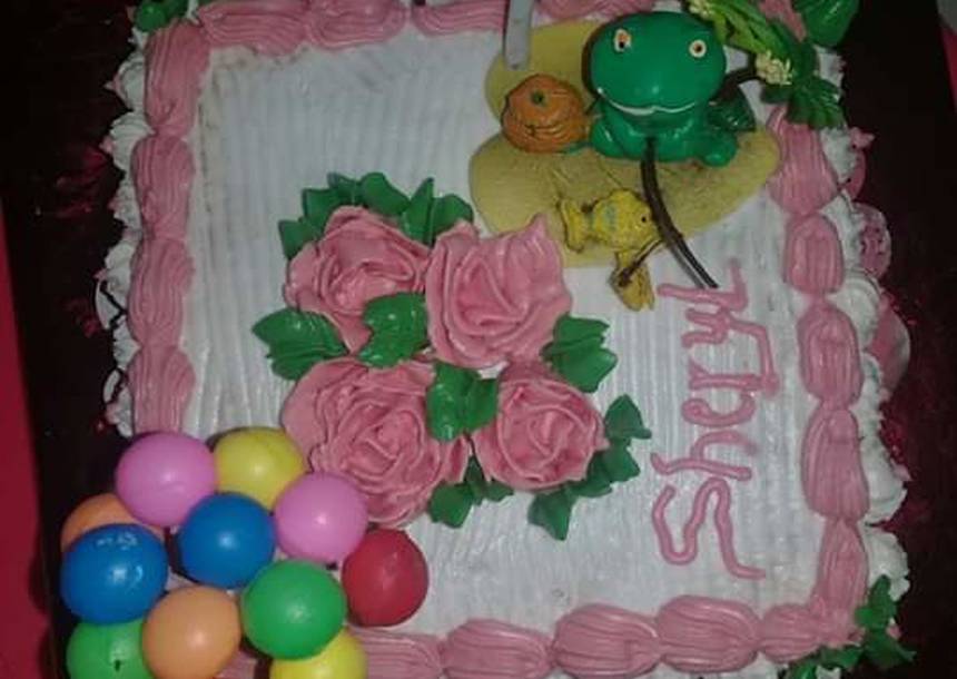 Detail Gambar Kue Ulang Tahun Yang Sederhana Nomer 12