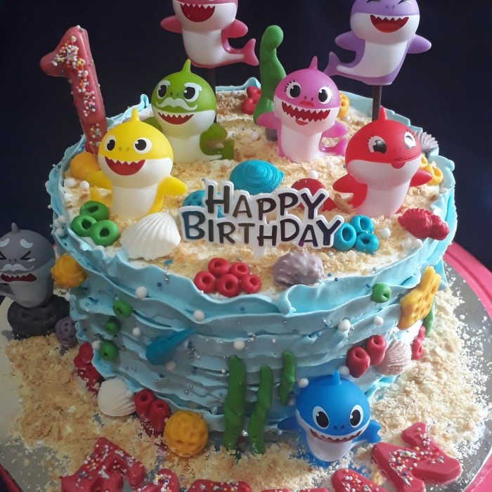 Detail Gambar Kue Ultah Baby Shark Nomer 51