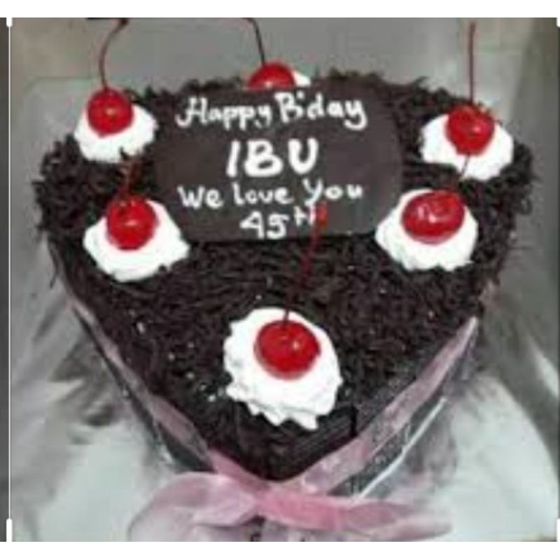 Detail Gambar Kue Ultah Black Forest Nomer 31