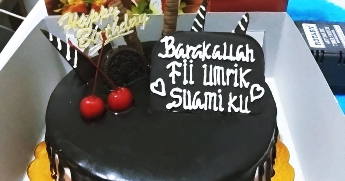 Detail Gambar Kue Ultah Black Forest Nomer 7