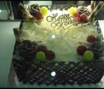 Detail Gambar Kue Ultah Buat Pacar Nomer 52