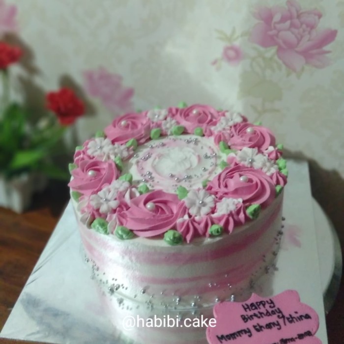 Detail Gambar Kue Ultah Bunga Nomer 23