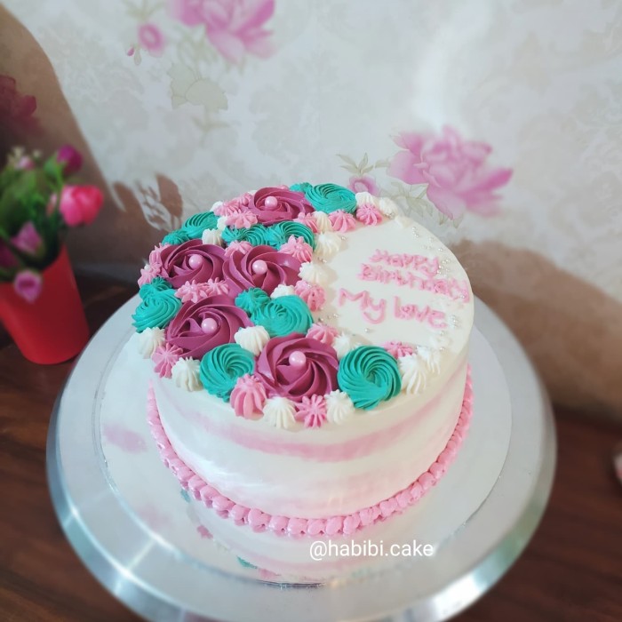 Detail Gambar Kue Ultah Bunga Nomer 4