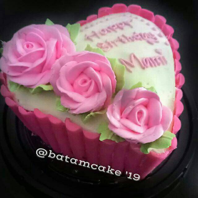 Detail Gambar Kue Ultah Love Nomer 31