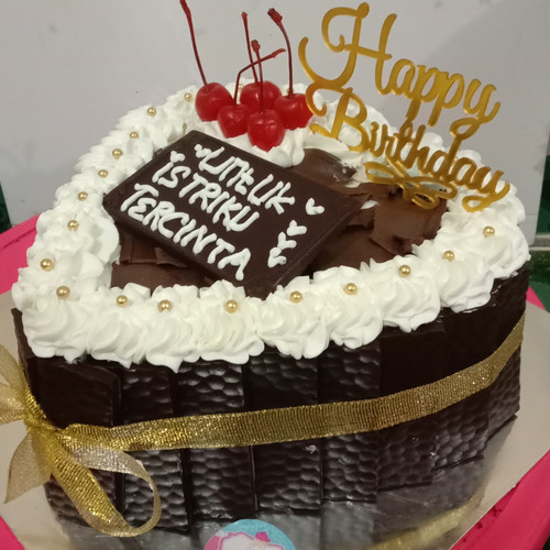 Detail Gambar Kue Ultah Love Nomer 50