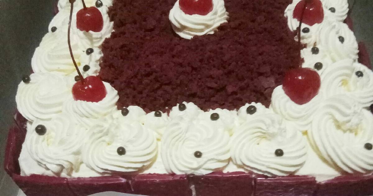 Detail Gambar Kue Ultah Red Velvet Nomer 27