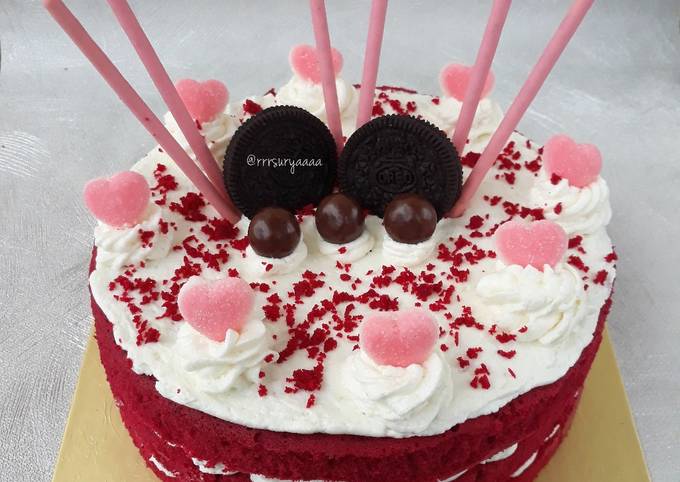 Detail Gambar Kue Ultah Red Velvet Nomer 9