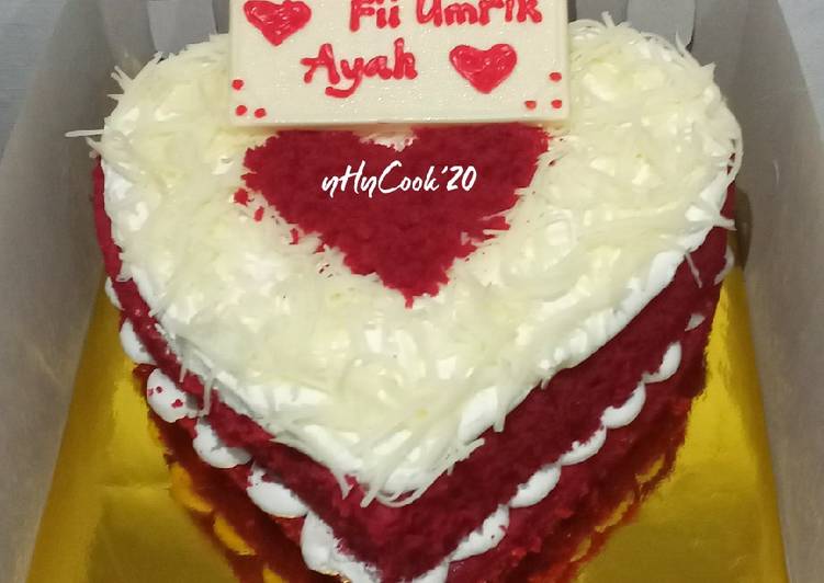 Detail Gambar Kue Ultah Red Velvet Nomer 10