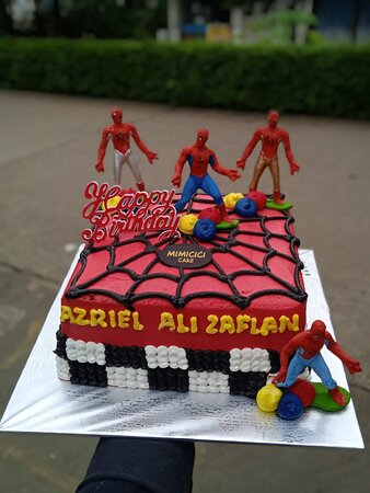 Detail Gambar Kue Ultah Spiderman Kotak Nomer 21