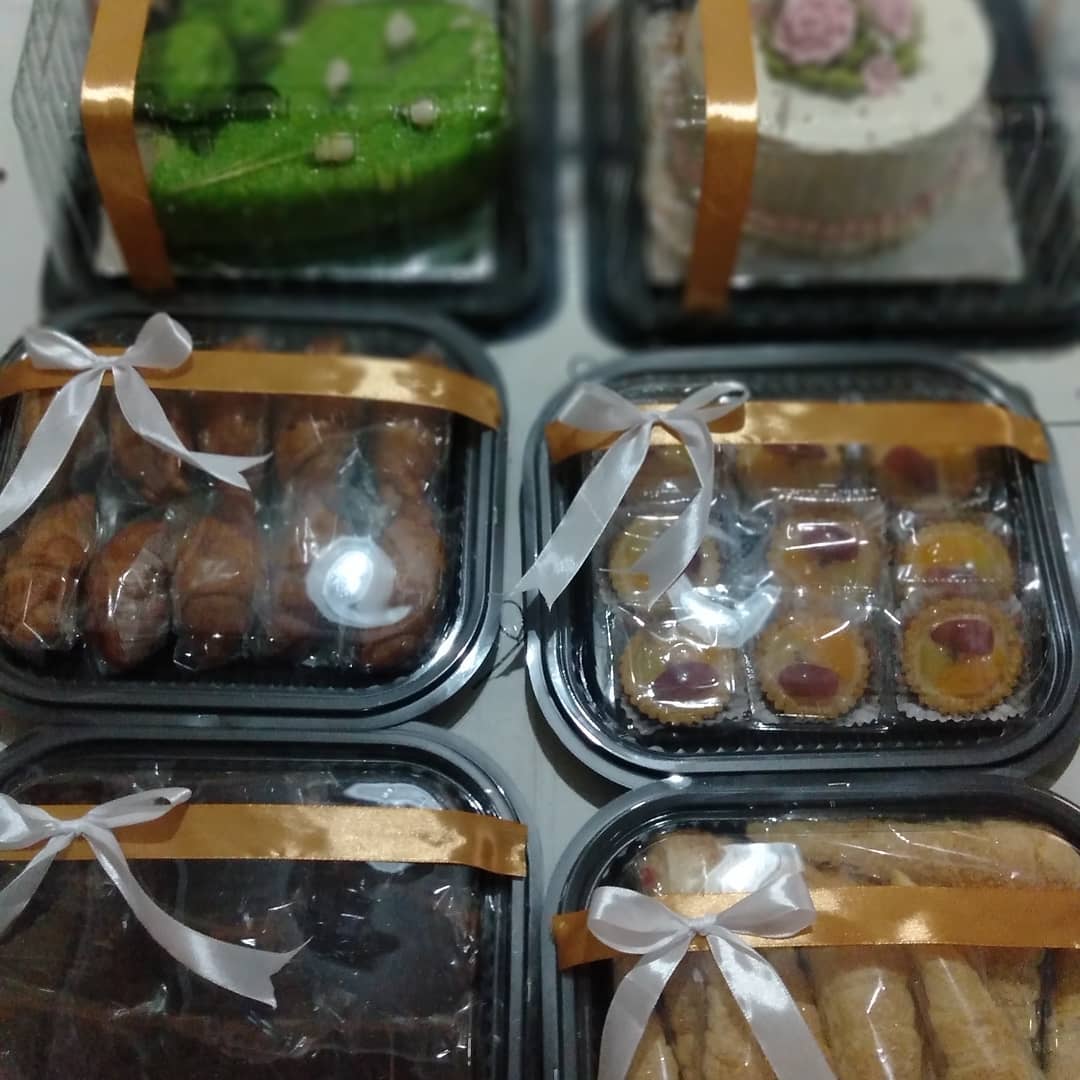 Detail Gambar Kue Untuk Lamaran Nomer 5