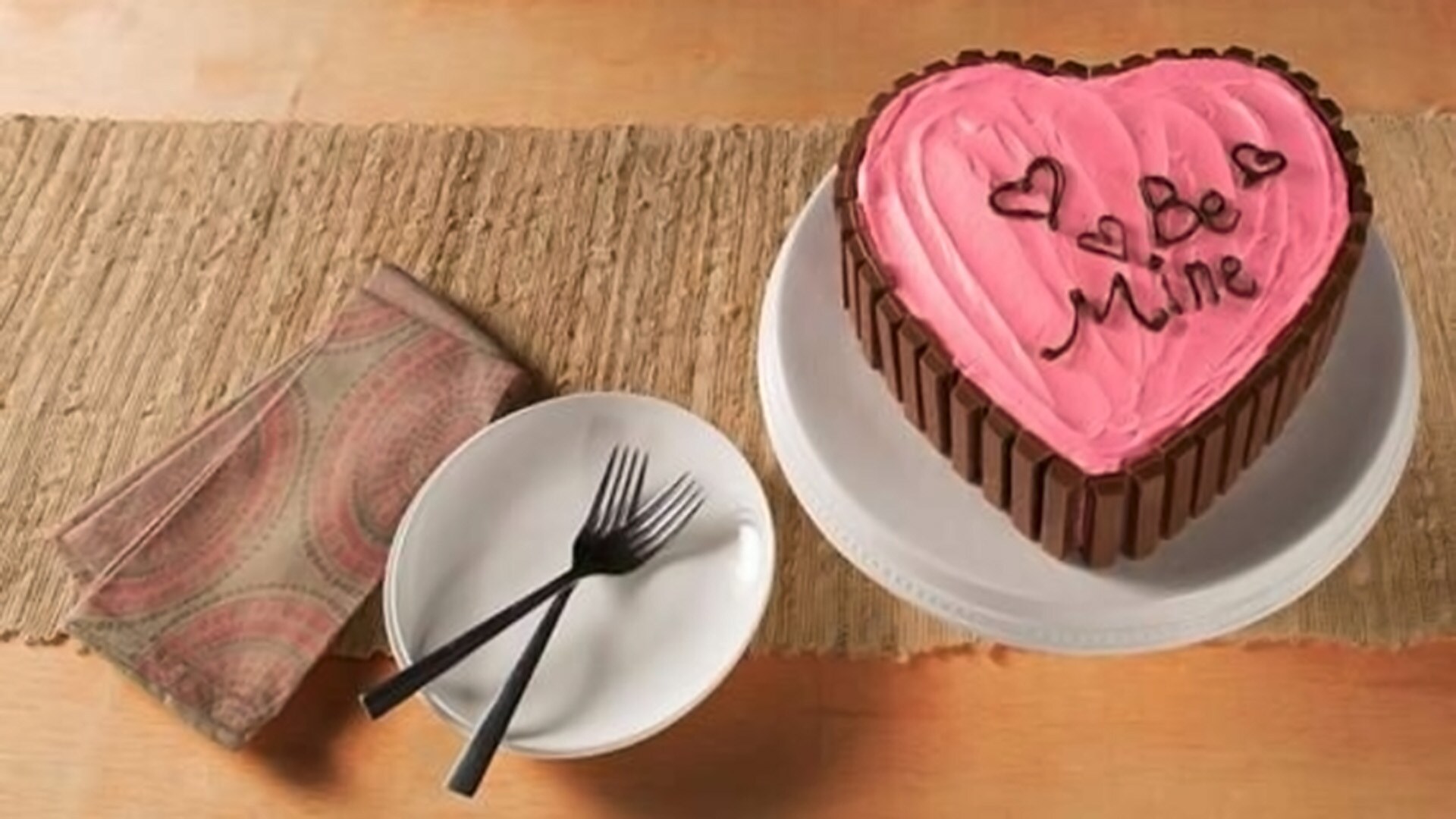 Detail Gambar Kue Valentine Nomer 16