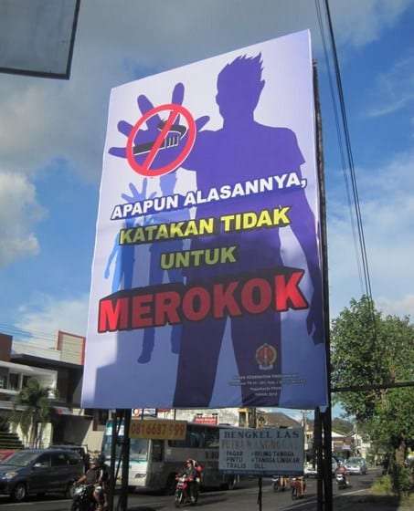 Contoh Reklame Peringatan - KibrisPDR