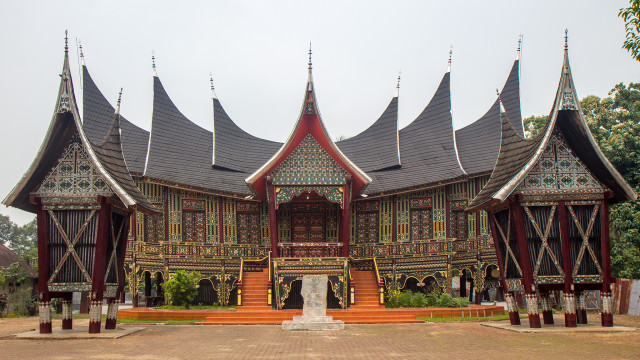 Detail Contoh Rumah Adat Minangkabau Nomer 54