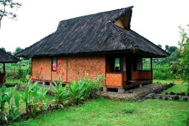 Detail Contoh Rumah Adat Sunda Nomer 7