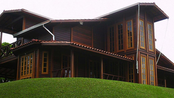 Detail Contoh Rumah Kayu Nomer 24