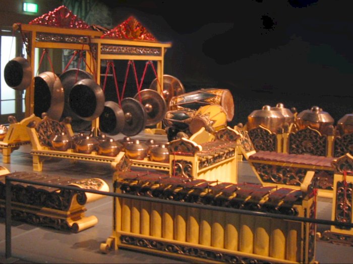 Halaman Unduh untuk file Contoh Seni Musik Tradisional yang ke 3