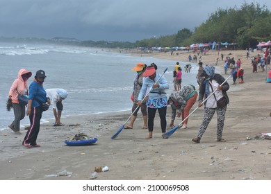 Detail Gambar Kuta Beach Indah Lombok Nomer 40