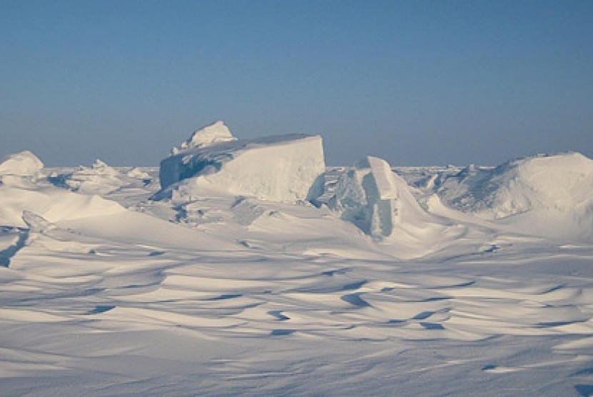 Detail Gambar Kutub Utara Nomer 9