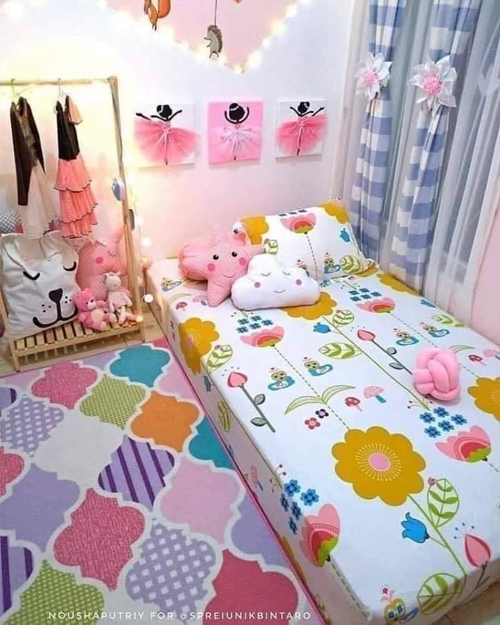 Detail Gambar Laki Laki Dan Perempuan Di Kamar Nomer 25