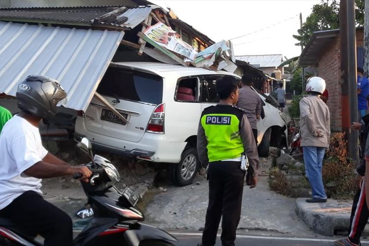 Detail Gambar Lalu Lintas Kendaraan Di Pangkalpinang Nomer 27