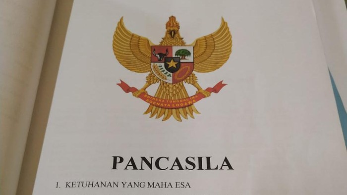 Detail Gambar Lambang Lambang Pancasila Nomer 26