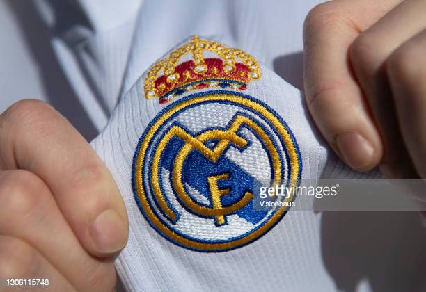 Detail Gambar Lambang Real Madrid Nomer 9