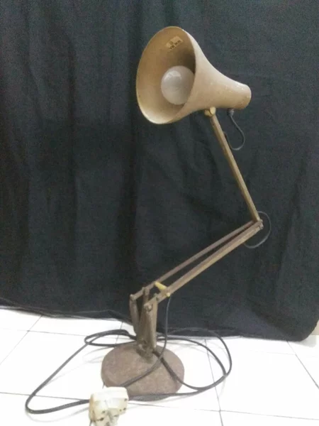 Gambar Lampu Blajar Zaman Dulu - KibrisPDR