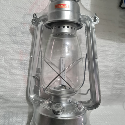 Detail Gambar Lampu Minyak Tanah Nomer 18