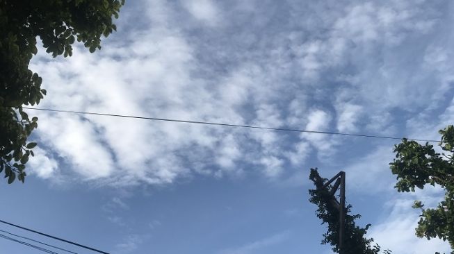 Detail Gambar Langit Cerah Nomer 31