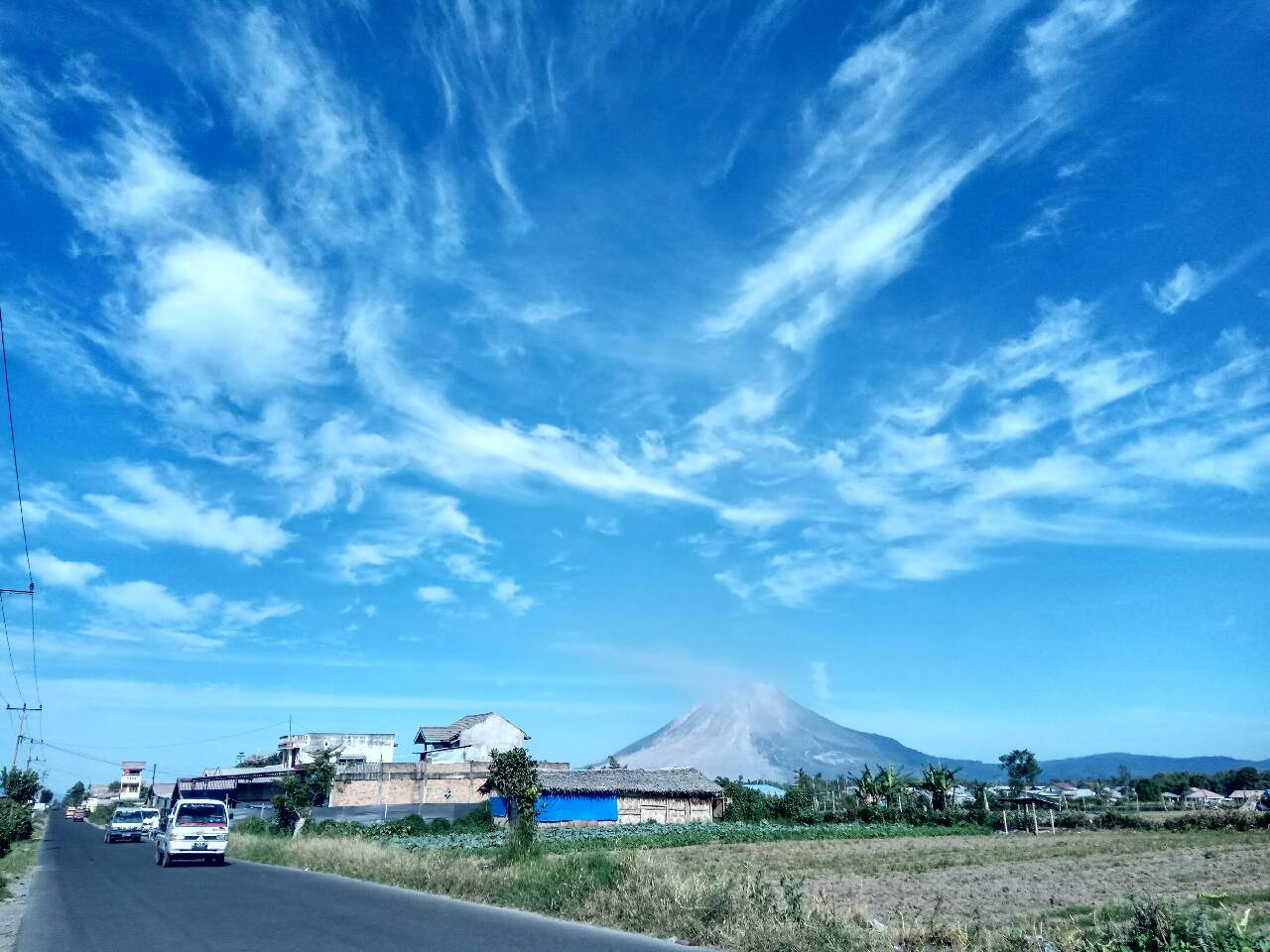 Detail Gambar Langit Cerah Nomer 44