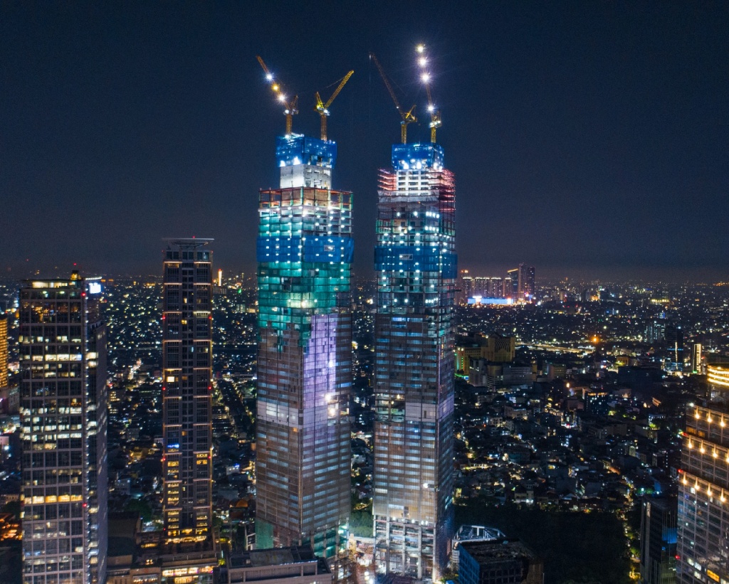 Detail Gambar Langit Gedung Dari Atas Nomer 43