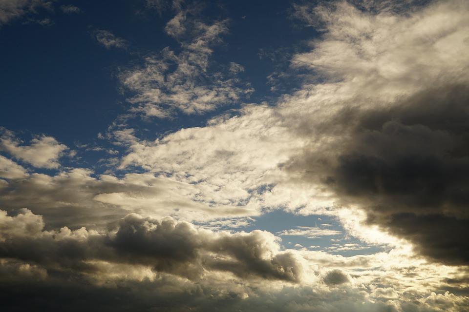 Detail Gambar Langit Mendung Nomer 5