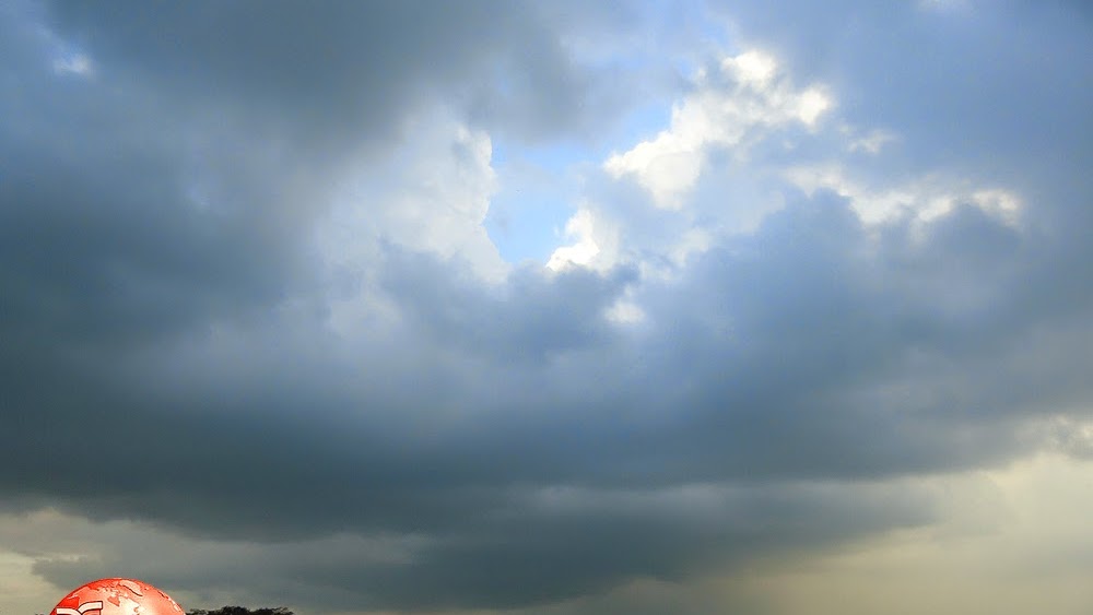 Detail Gambar Langit Mendung Nomer 55