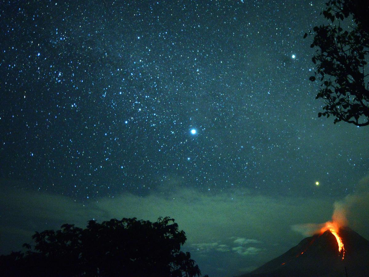 Detail Gambar Langit Penuh Bintang Nomer 51