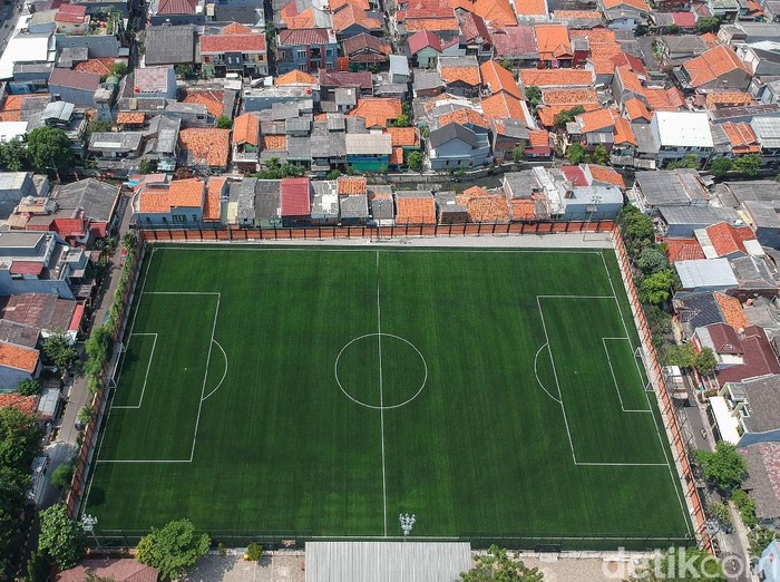 Detail Gambar Lapangan Bola Nomer 11