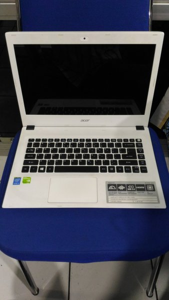 Detail Gambar Laptop Hitam Putih Nomer 44