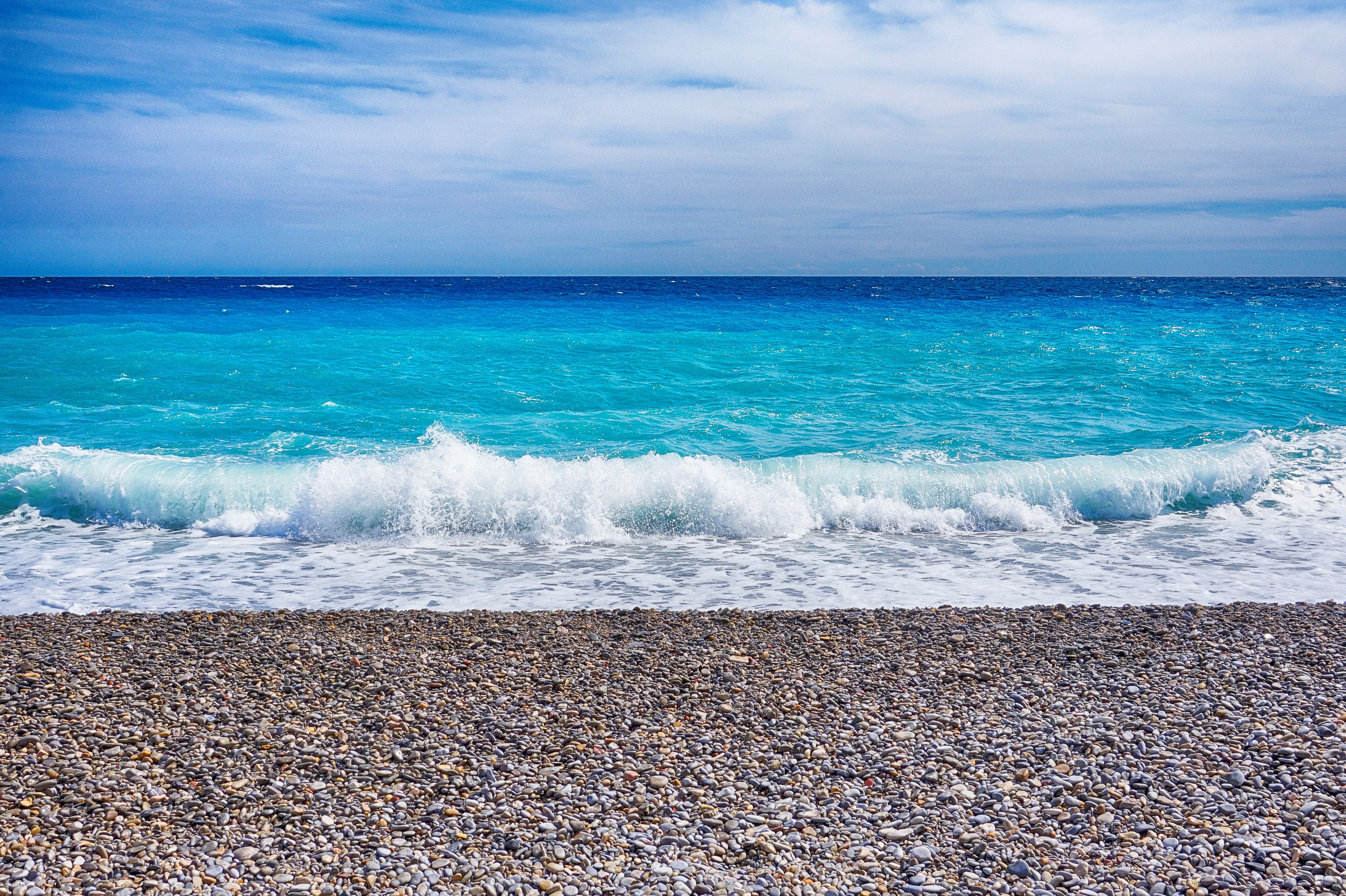 Detail Gambar Laut Dan Pantai Nomer 17