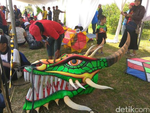 Detail Gambar Layang Layang Gapangan Unik Nomer 23