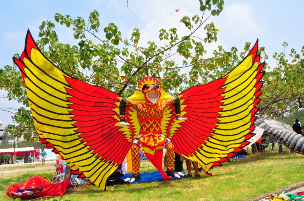 Detail Gambar Layang Layang Garuda Nomer 27