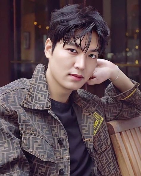 Detail Gambar Lee Min Ho Terbaru Nomer 20